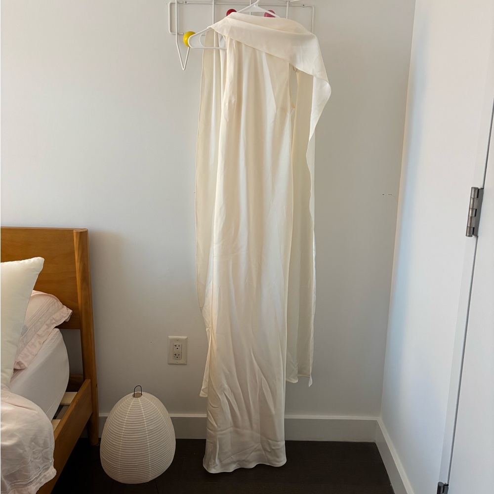 Huong Boutique Venus Silk Dress - Picture 12 of 12